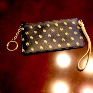 Dooney &Bourke Wristlet